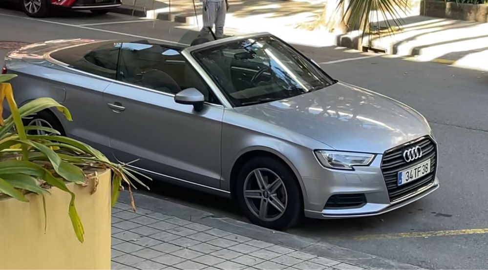 Audi A3 1.6 Tdi Cabriolet / Descapotável