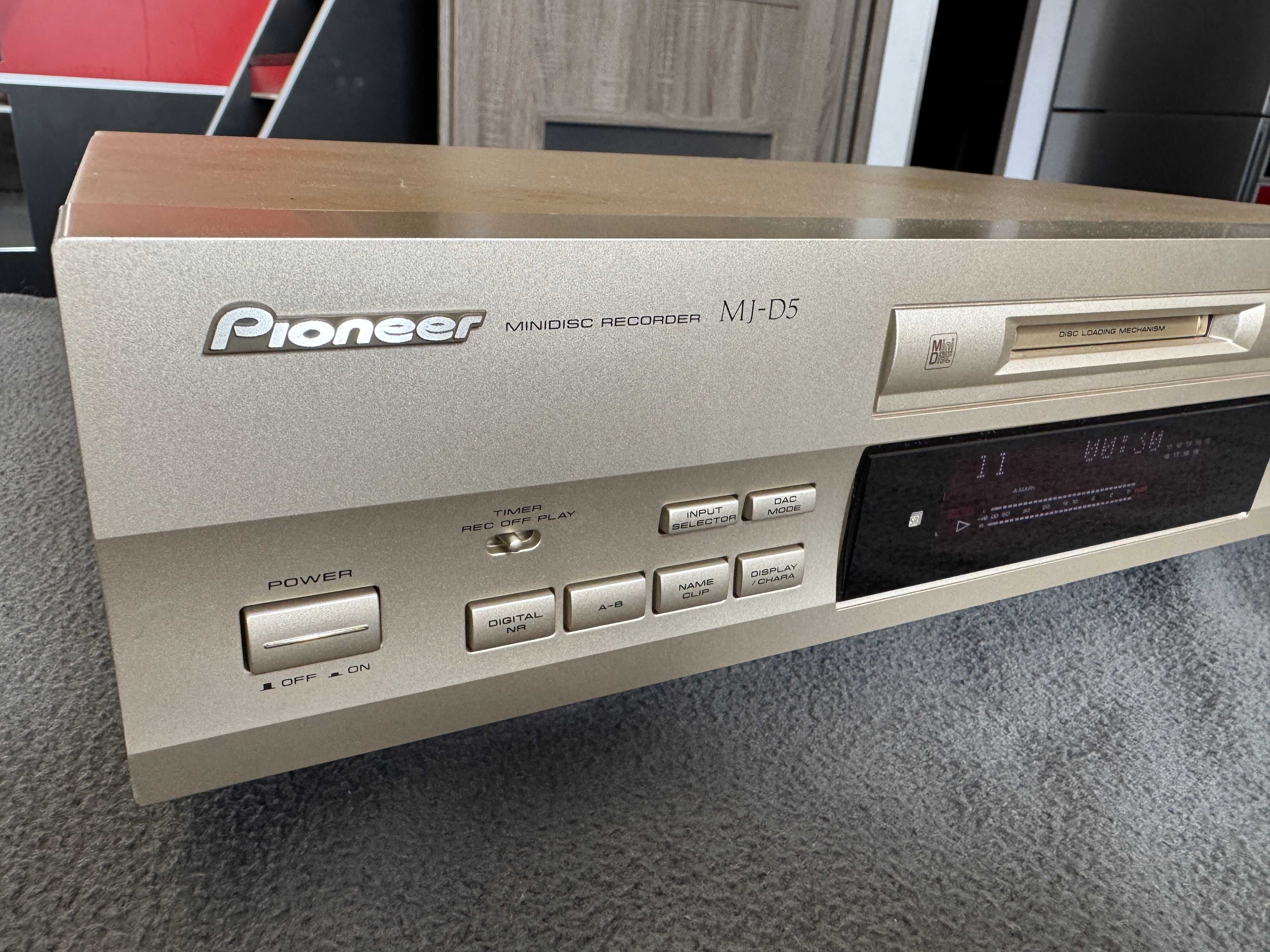 Minidisc Pioneer MJ-D5 złoty szampański z DAC