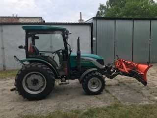 Ciągnik rolniczy ARBOS 2035 rok prod. 2021 z pługiem do odśnieżania