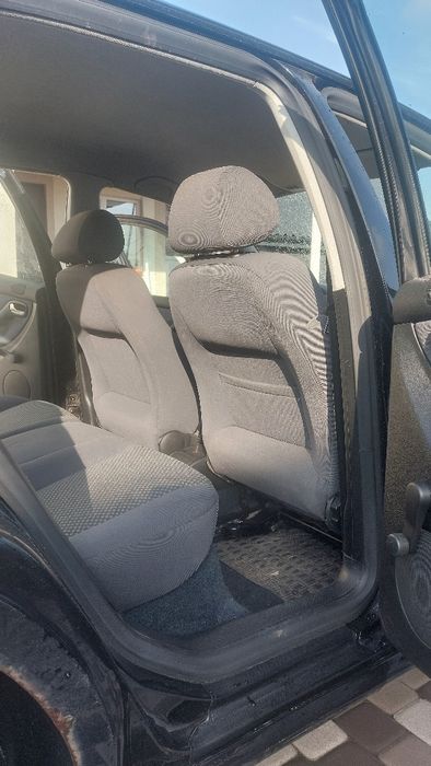 Продаж авто SEAT LEON