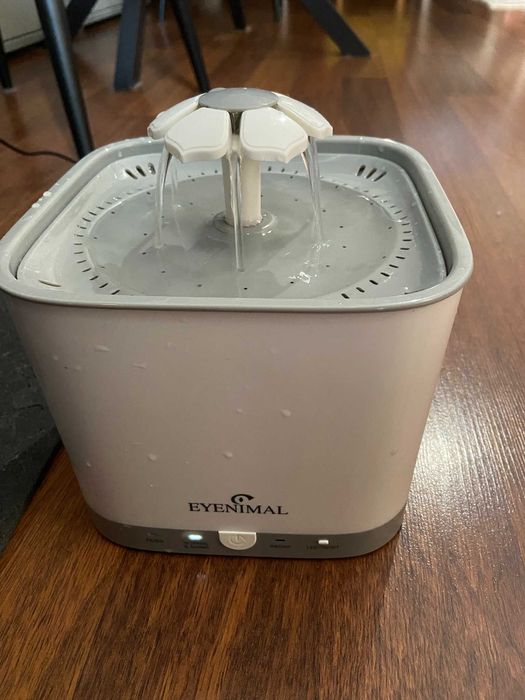 Fontanna poidełko dla kota lub psa Eyenimal Smart Bloom + 12 filtrów