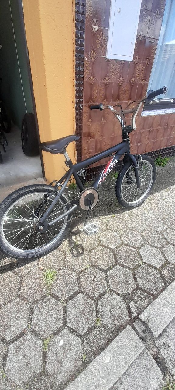 Bicicleta BMX...