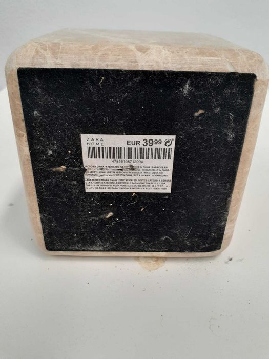 Peça Decorativa Zara Home – Pedra Natural com Corda em Couro
