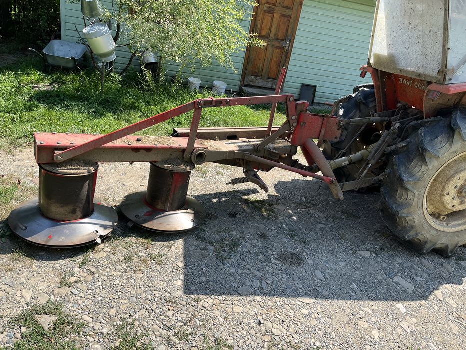 Продам трактор Hinomoto 2604