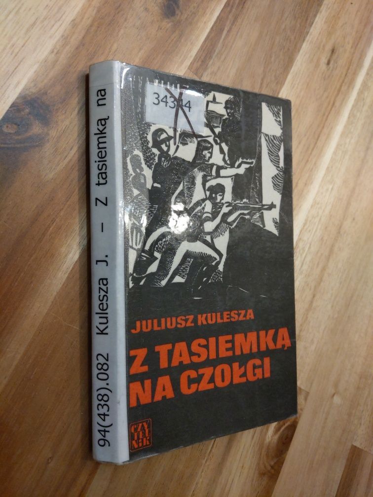 Z tasiemką na czołgi Juliusz Kulesza