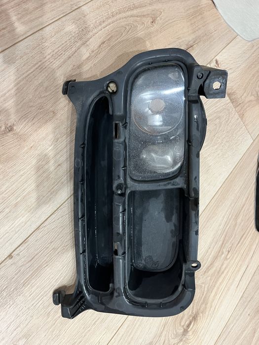 Бампер, противотуманки, туманки, накладки, решітка, птф, avensis t25