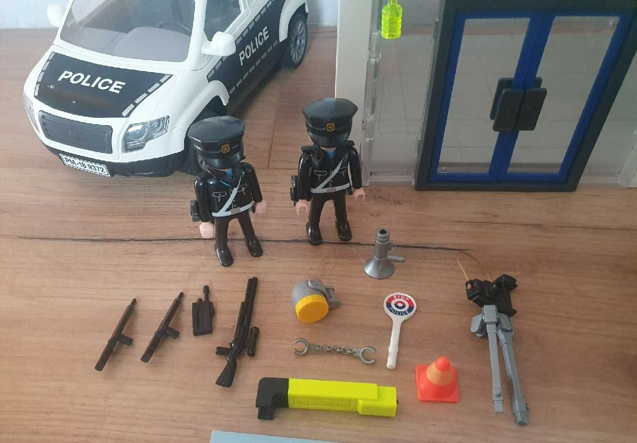 Zestaw Playmobil 9372 City Action Posterunek Policji