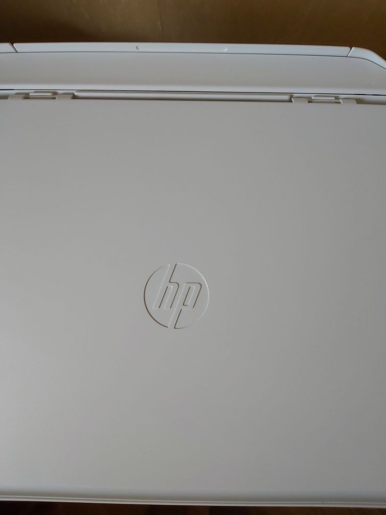 Принтер HP DeskJet 2710