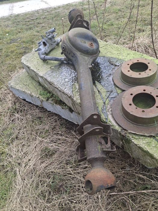 Pochwa obudowa mostu przód Nissan patrol gr Y60