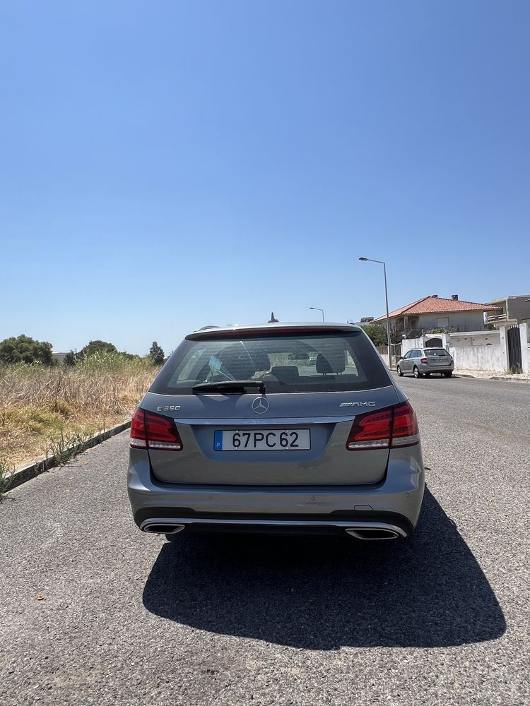 Mercedes-Benz E350 bluetec Full Extras 2014 – Excelente Estado