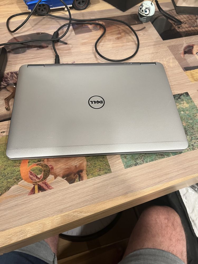 Laptop DELL Intel córę 15 stan bdb