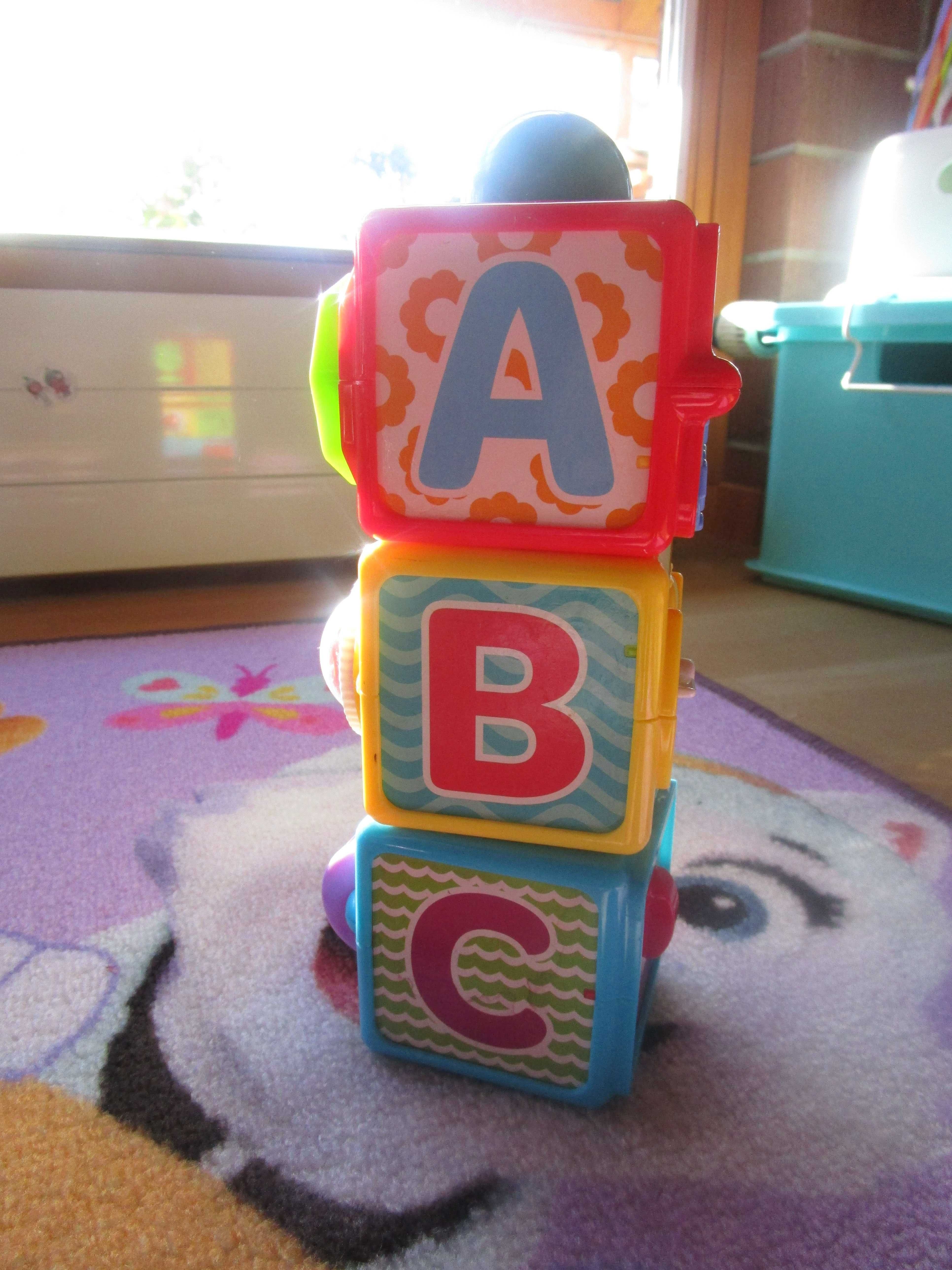 Развивающие кубики Fisher Price, в отличном состоянии
