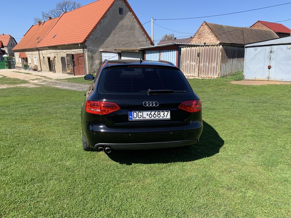 Audi A4 B8 2.0 TDI 143/170 KM Limited Edition