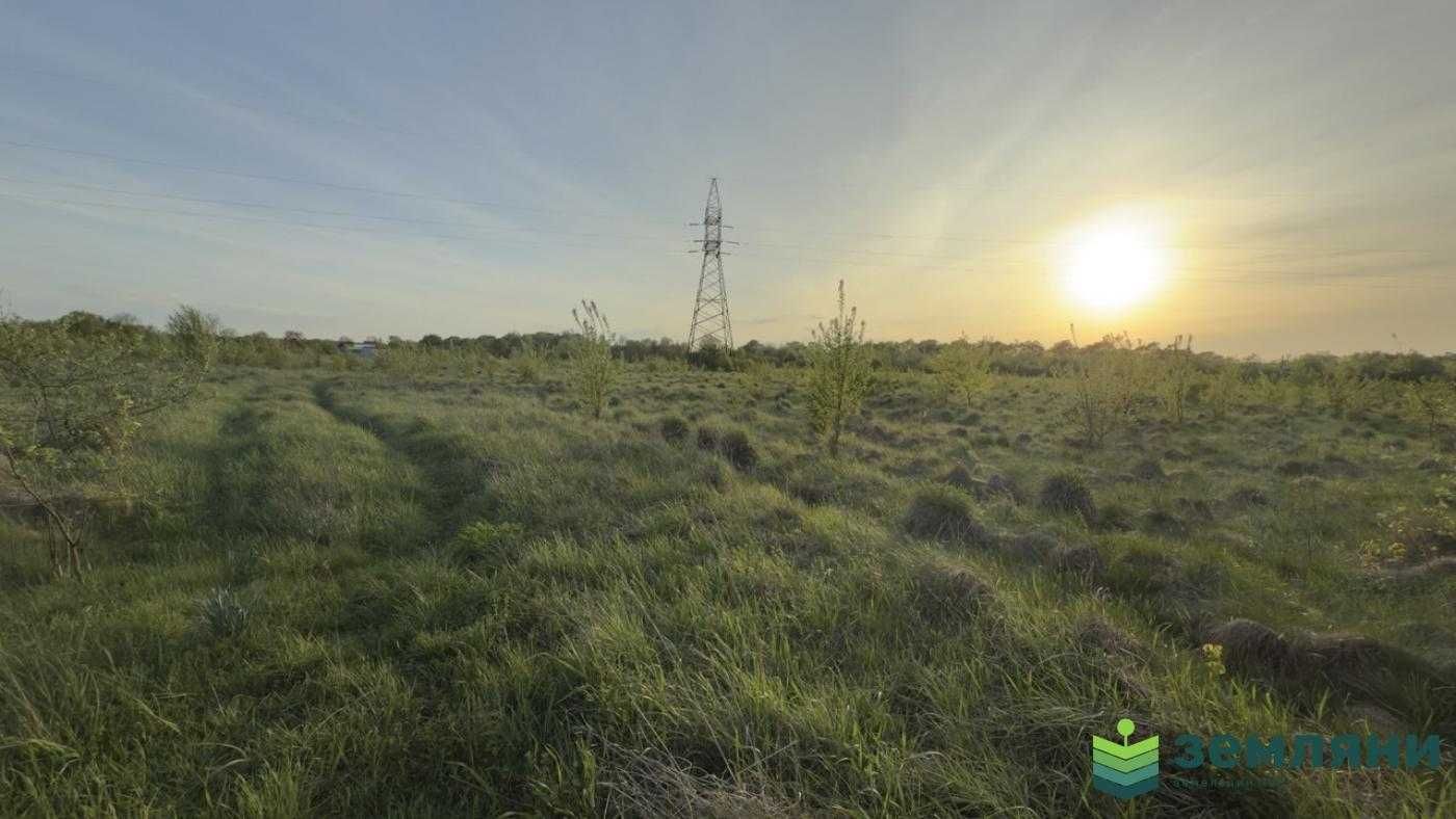 Продається ділянка 8 сот під будівництво в с. Підлужжя