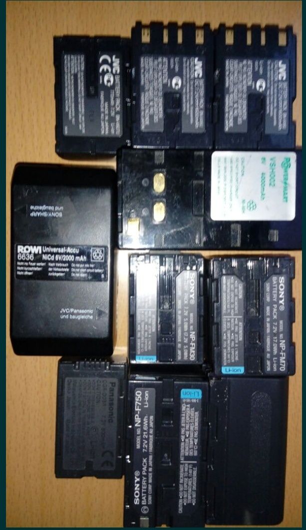 Kasety do kamer VHS-C. Cena za 3 szt VHS-C !