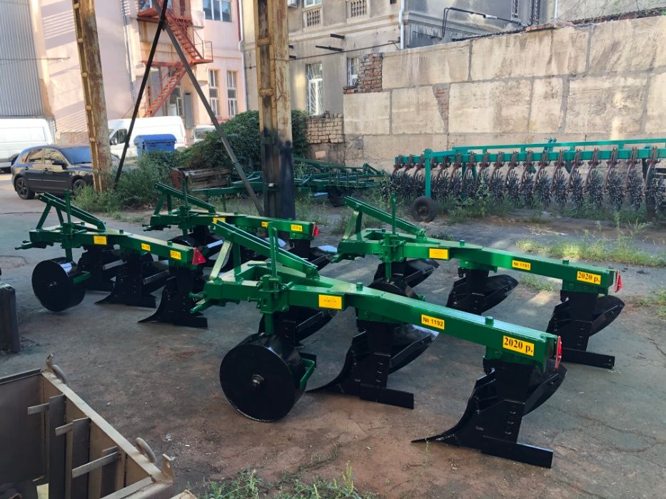 Плуг навісний ПЛН 3-35 з кутознімом. 25% Компенсації. Виробник!!!