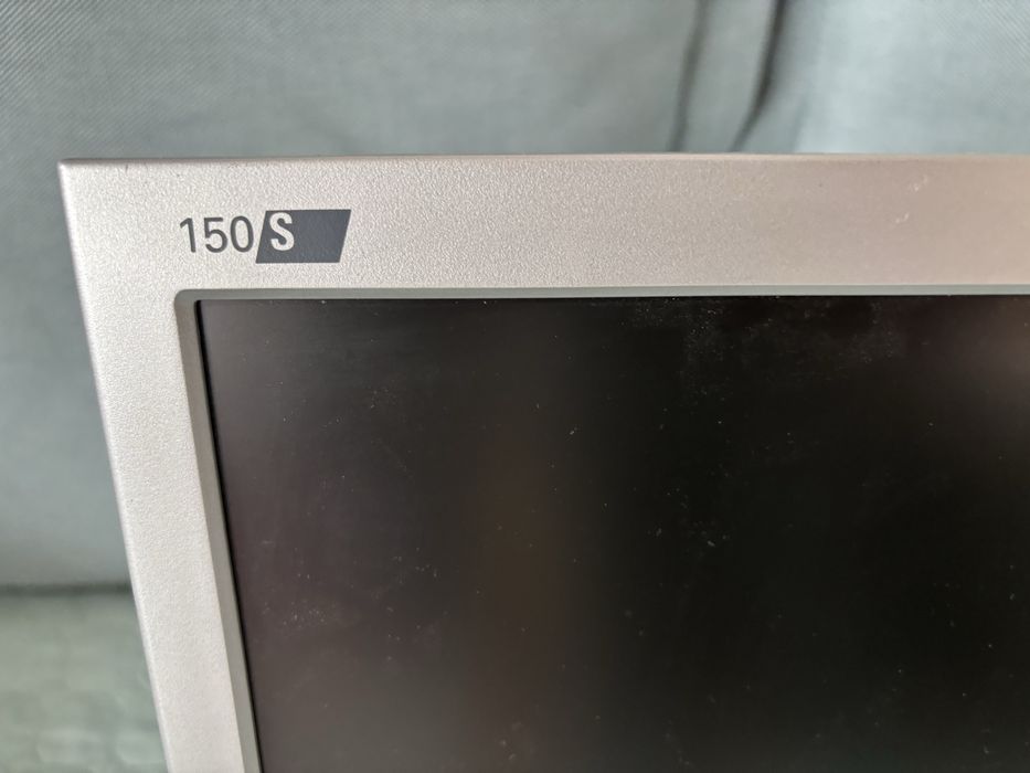 Monitor LCD Phillips 15” D-Sub vesa. Sprawny Wawa Bemowo