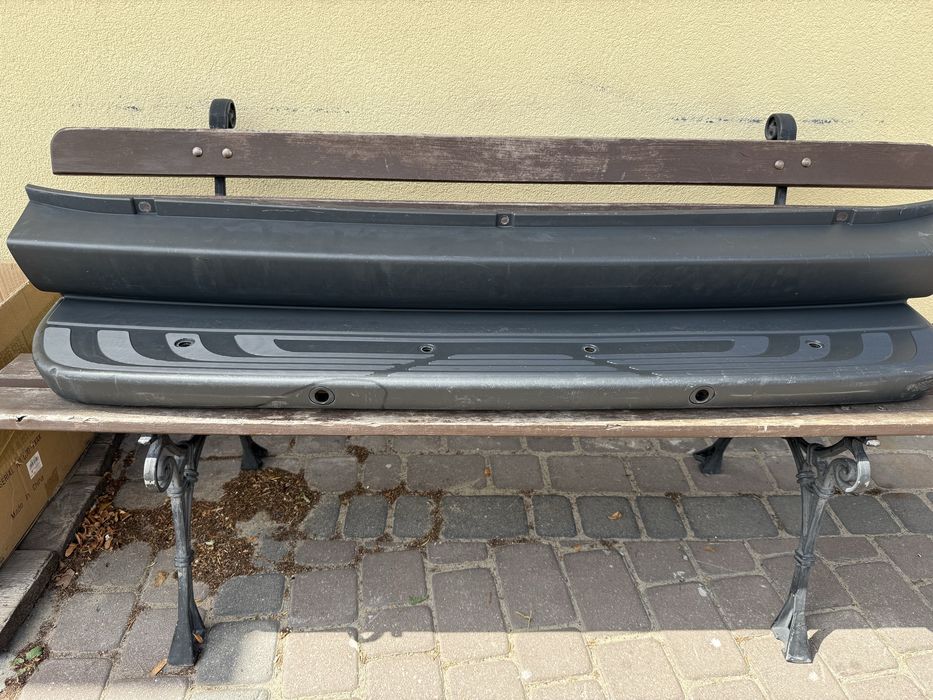 Zderzak tył stopień Mercedes Sprinter W907  pdc stan bdb