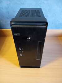 Komputer ITX (router, NAS) (celeron 847, 2GB ram, 32GB SSD)