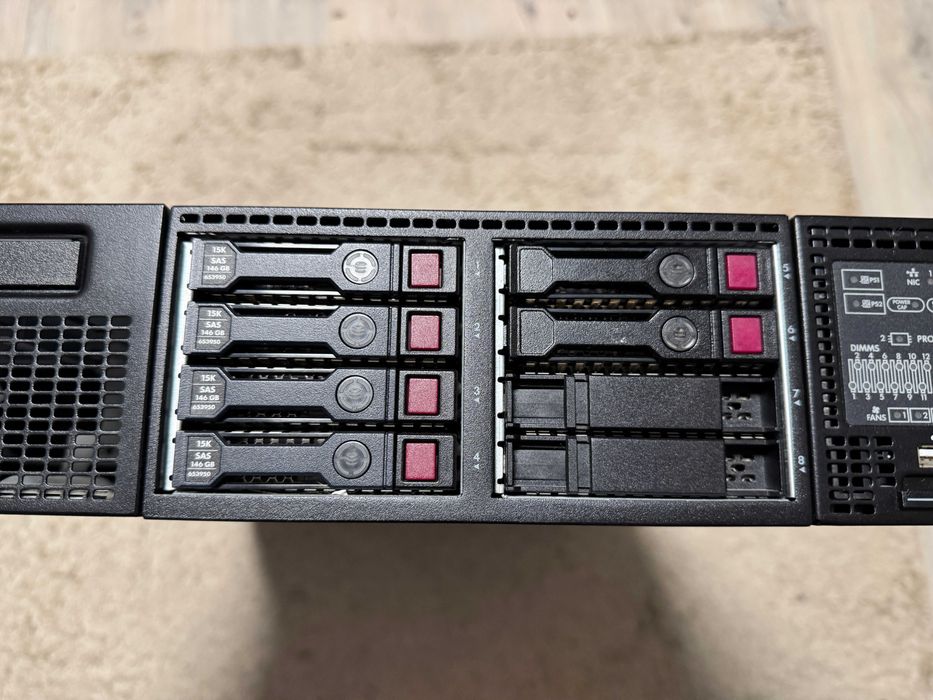 Сервер HP ProLiant DL380p G8 / Xeon E5-2670 / 32GB / SAS / RAID / 2xБП