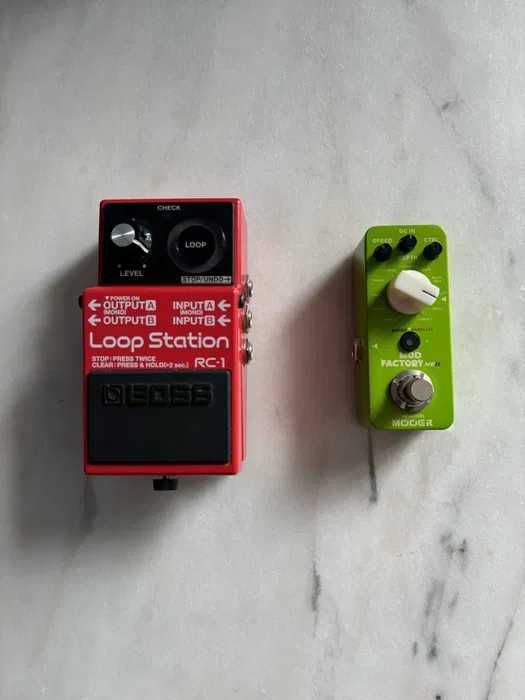Pedais Guitarra (Looper BOSS RC-1 e Mooer Mod Factory MKII)