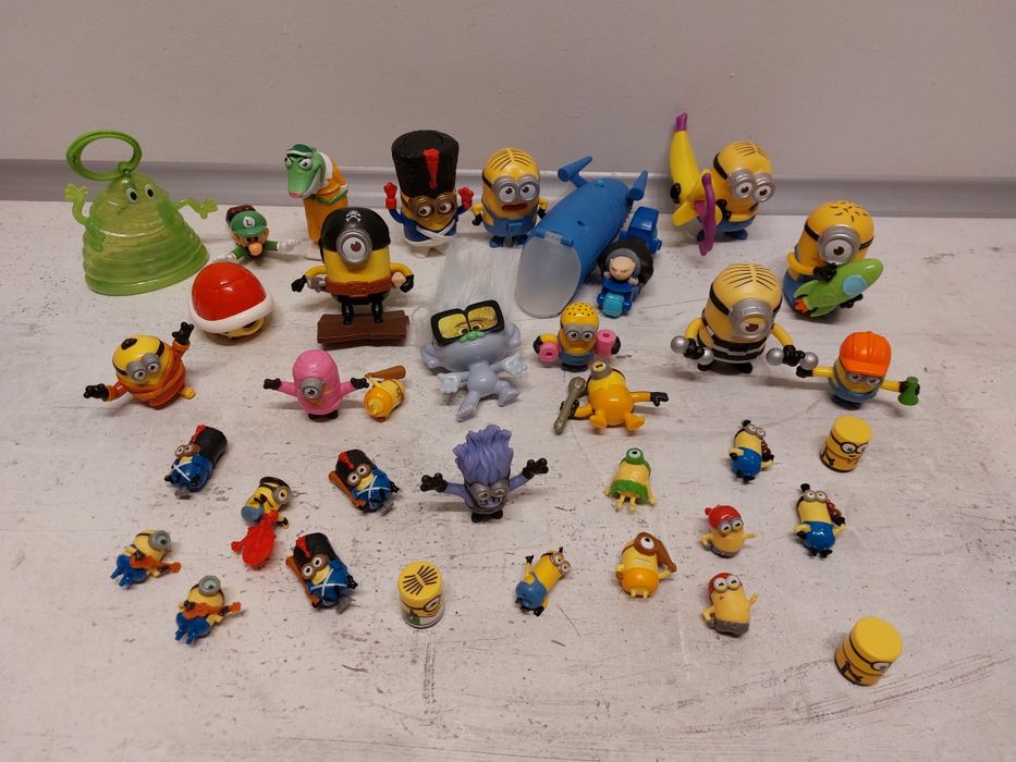 Figurki duży zestaw minionków