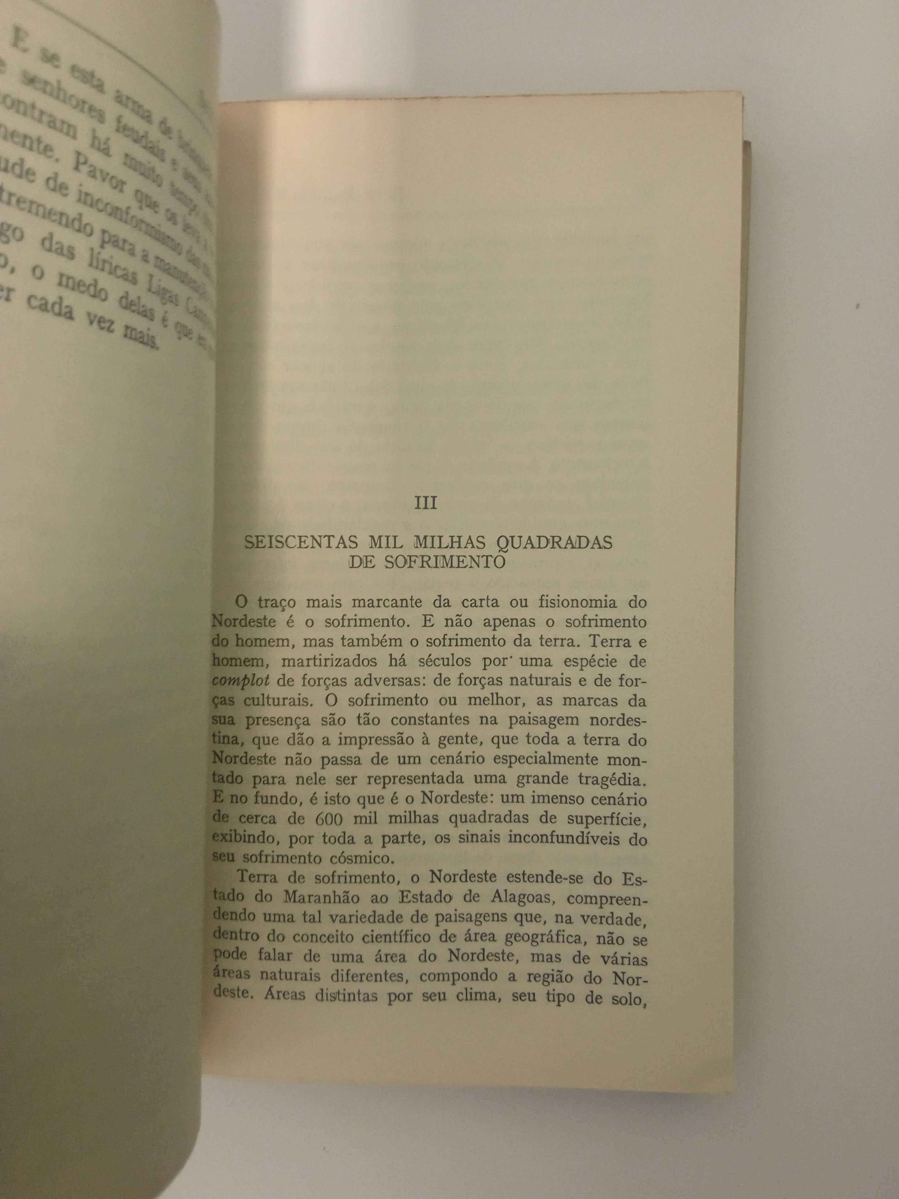 1a edição: Sete palmos de terra e um caixão, de Josué de Castro