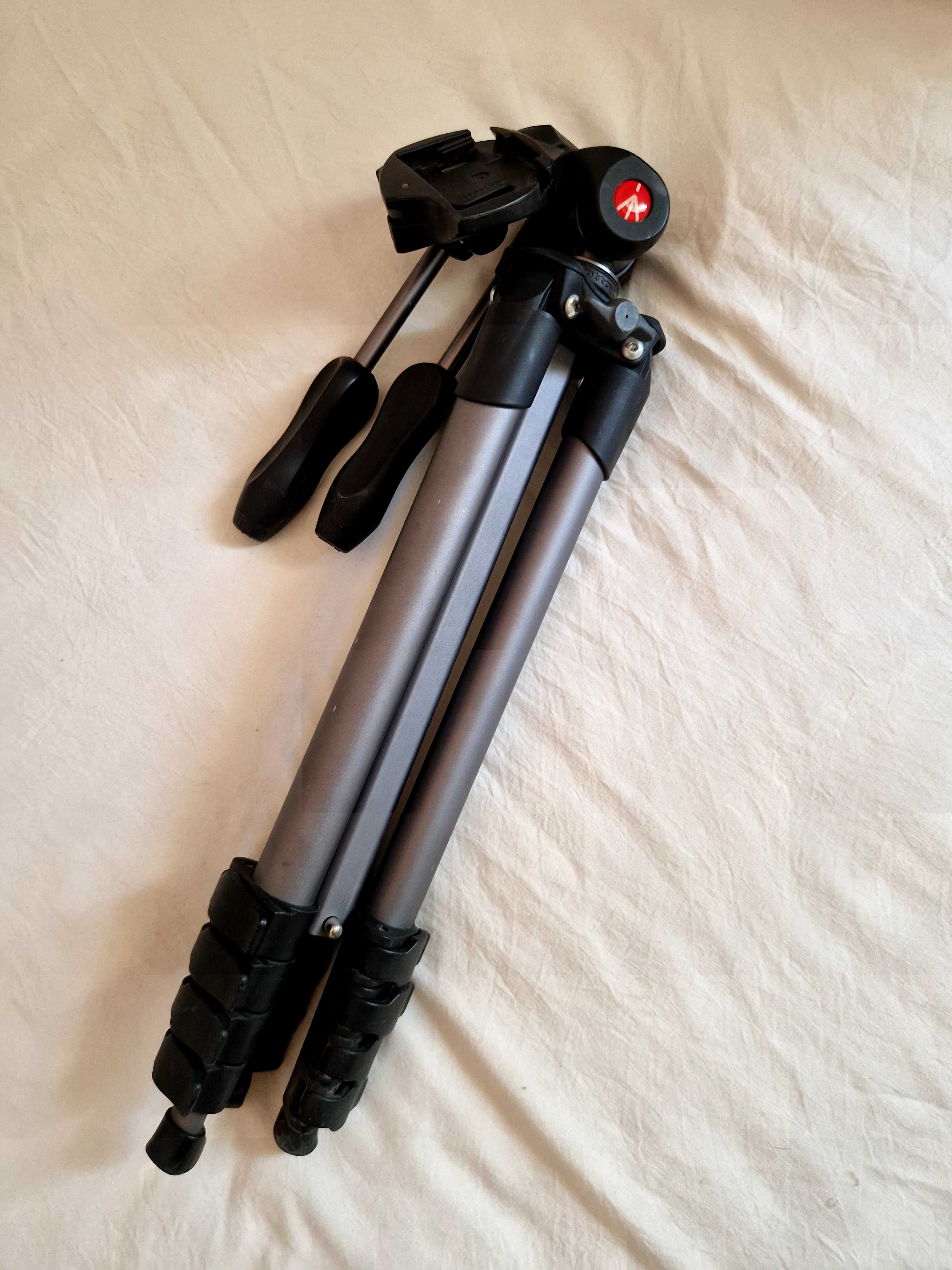 Manfrotto Tripod MKCOMPACTADV-BK