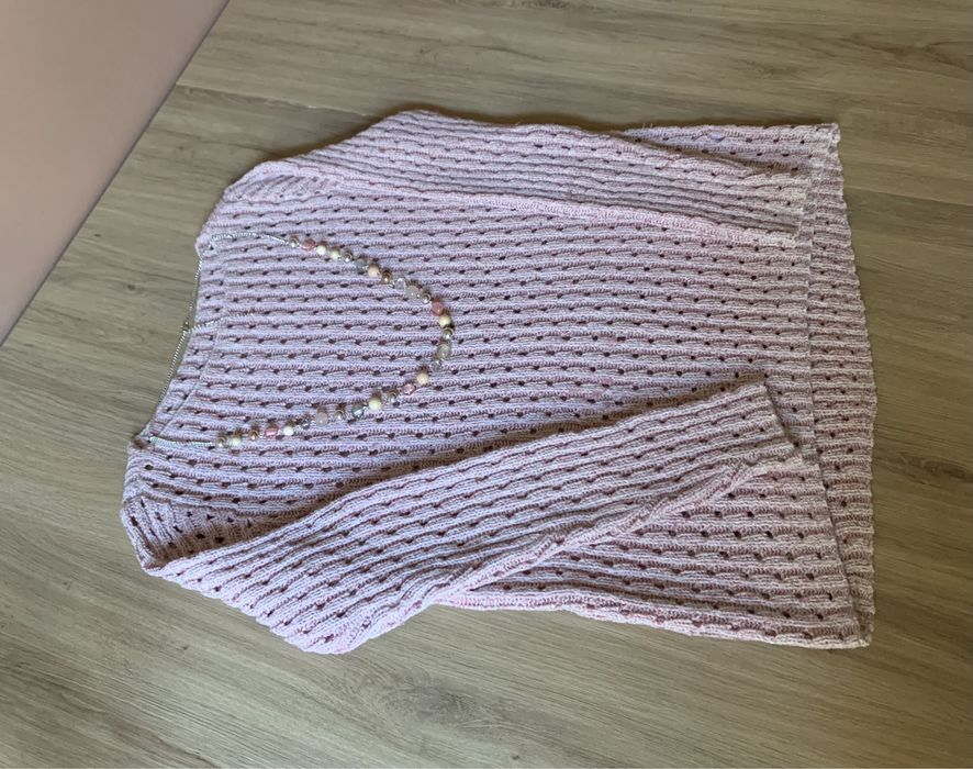 Sweter na rozmiar 42/44. Nie obniżam cen.