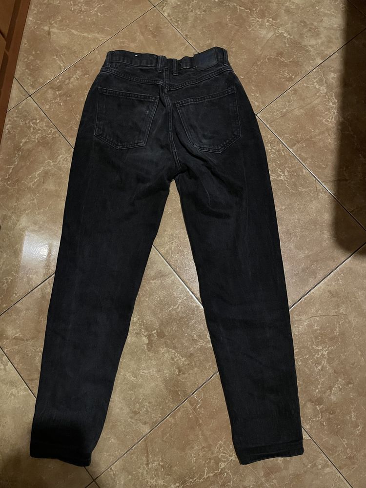 Spodnie jeansowe czarne Mom Jeans Vintage XS