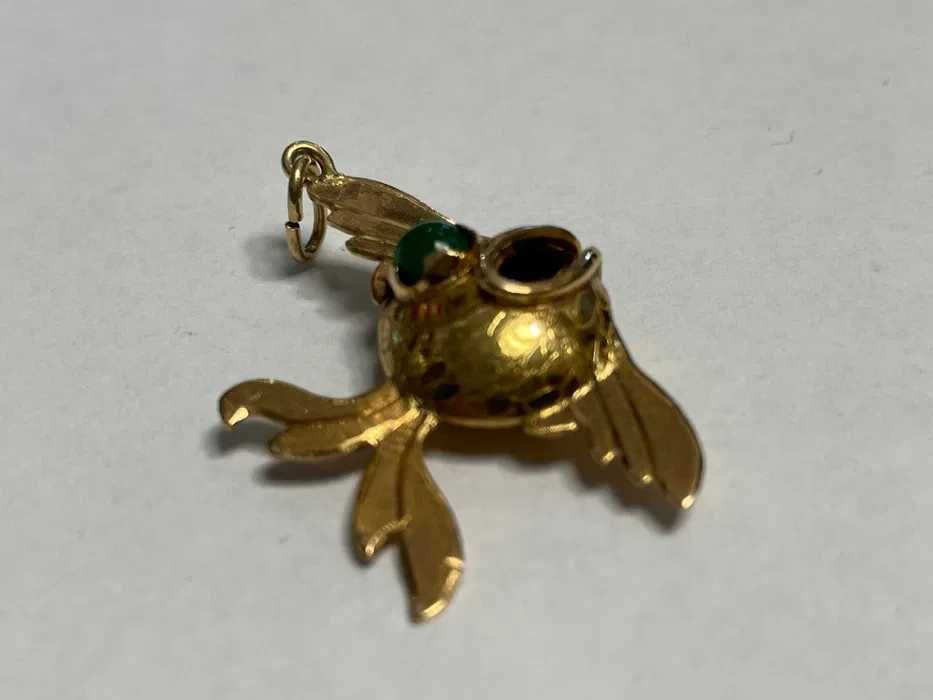 Złota zawieszka wisiorek Ryba Pirania 18kt 3,7g