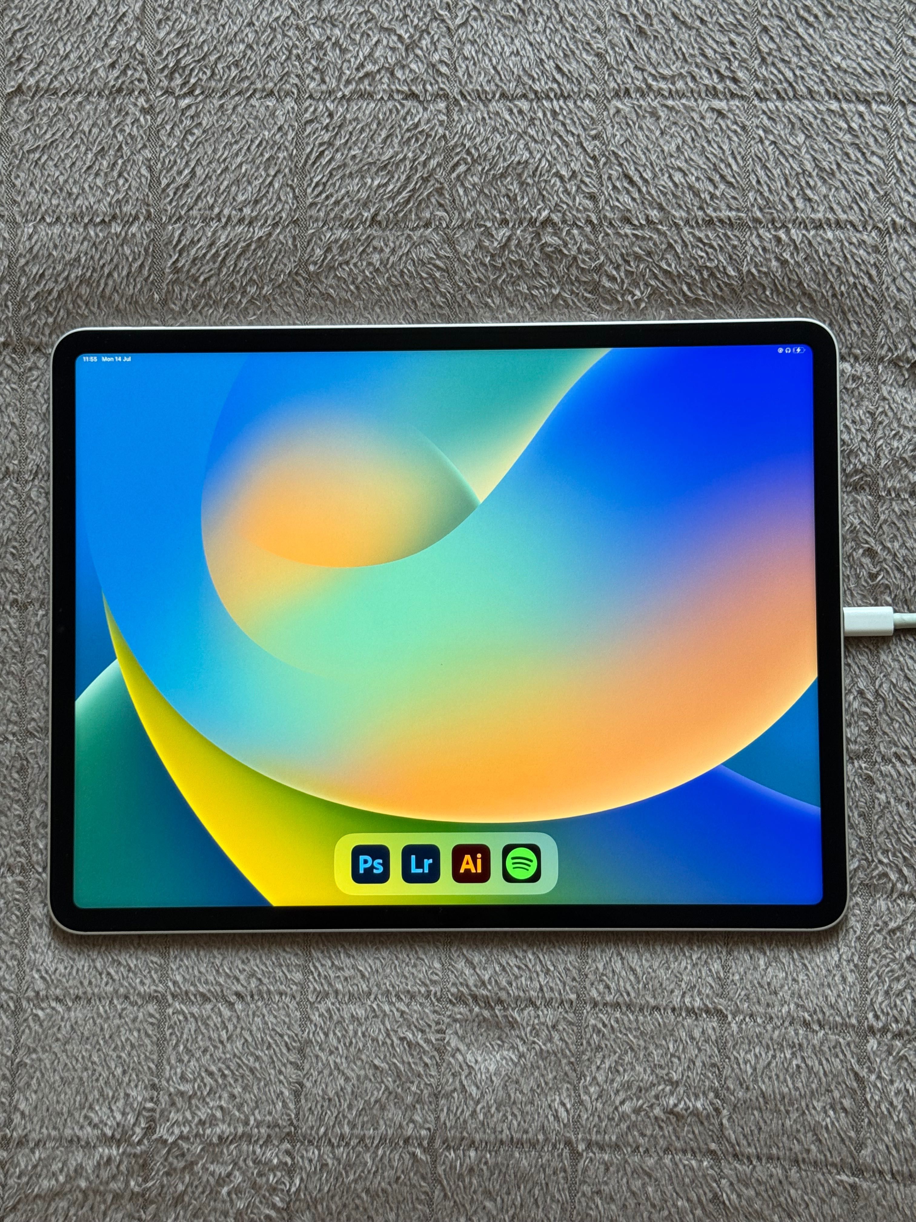 iPad Pro 2022 12,9" 128GB Wi-Fi Srebrny 6 gen + Apple Pencil 2 gen