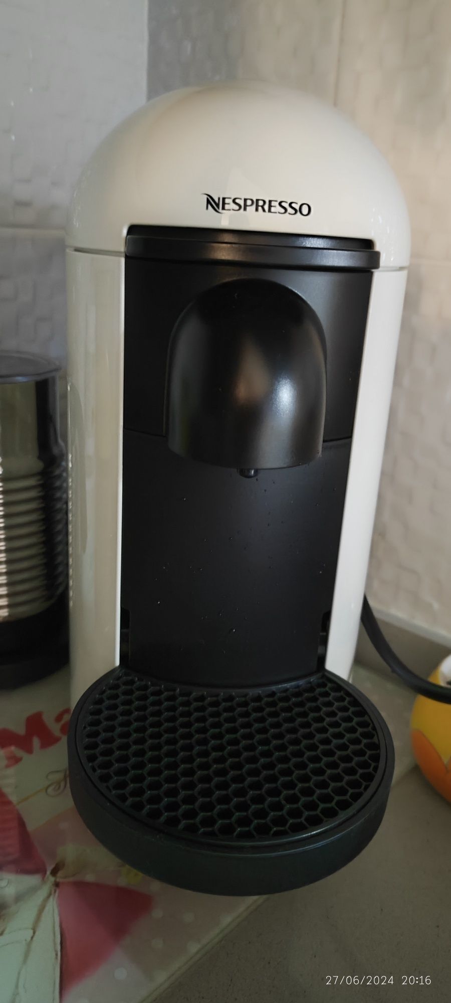 Com Garantia - Nespresso Vertuo Plus Deluxe - Como Nova