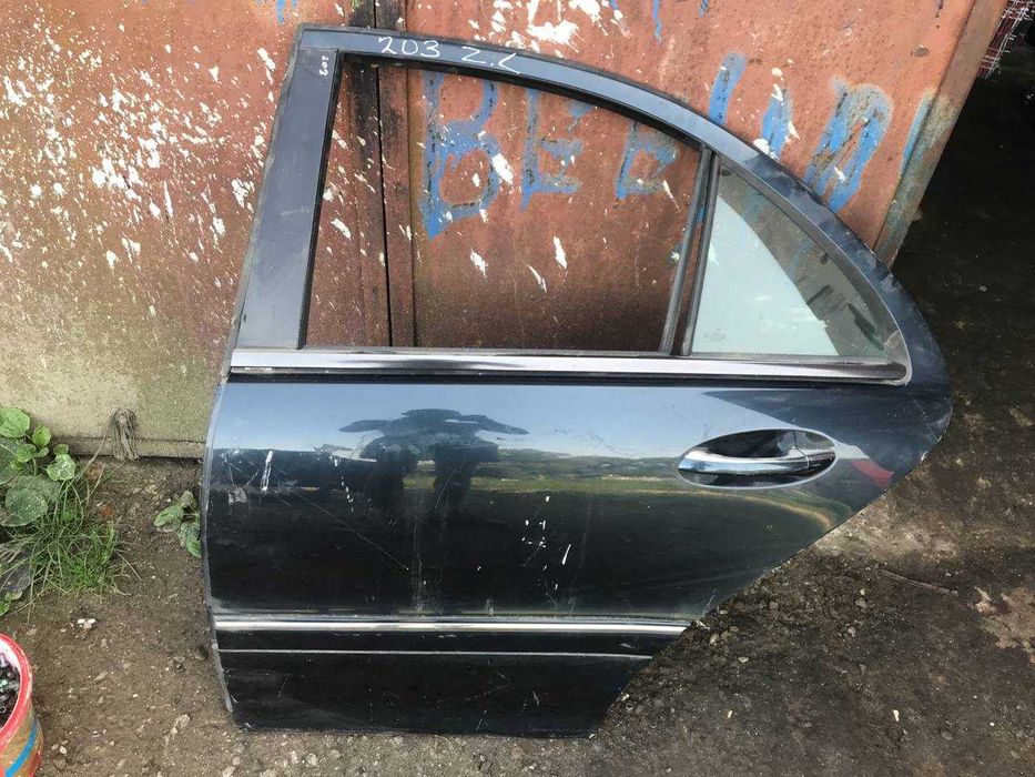 Двері двери задні та передні дверь Mercedes-Benz W203 Авторозборка
