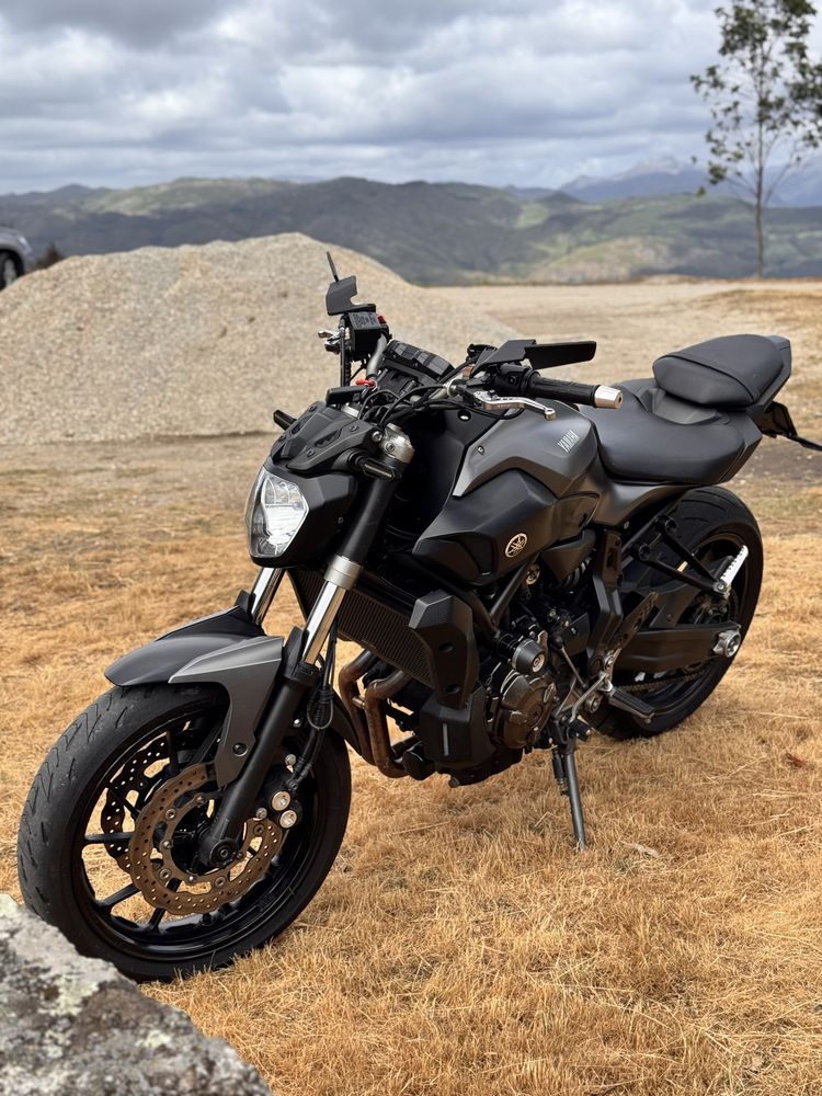 Yamaha MT07 55kw como nova