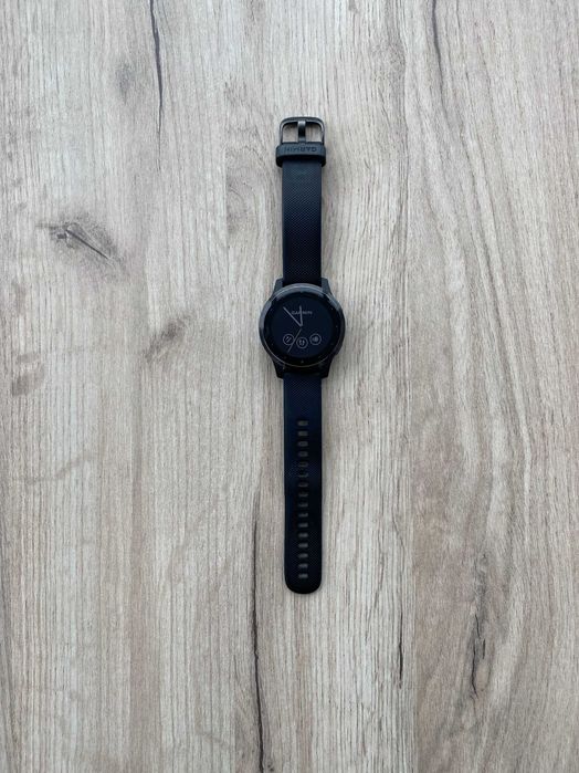 Garmin Vivoactive 4S | NFC, GPS, Музика | Батарейка 2 дні тримає