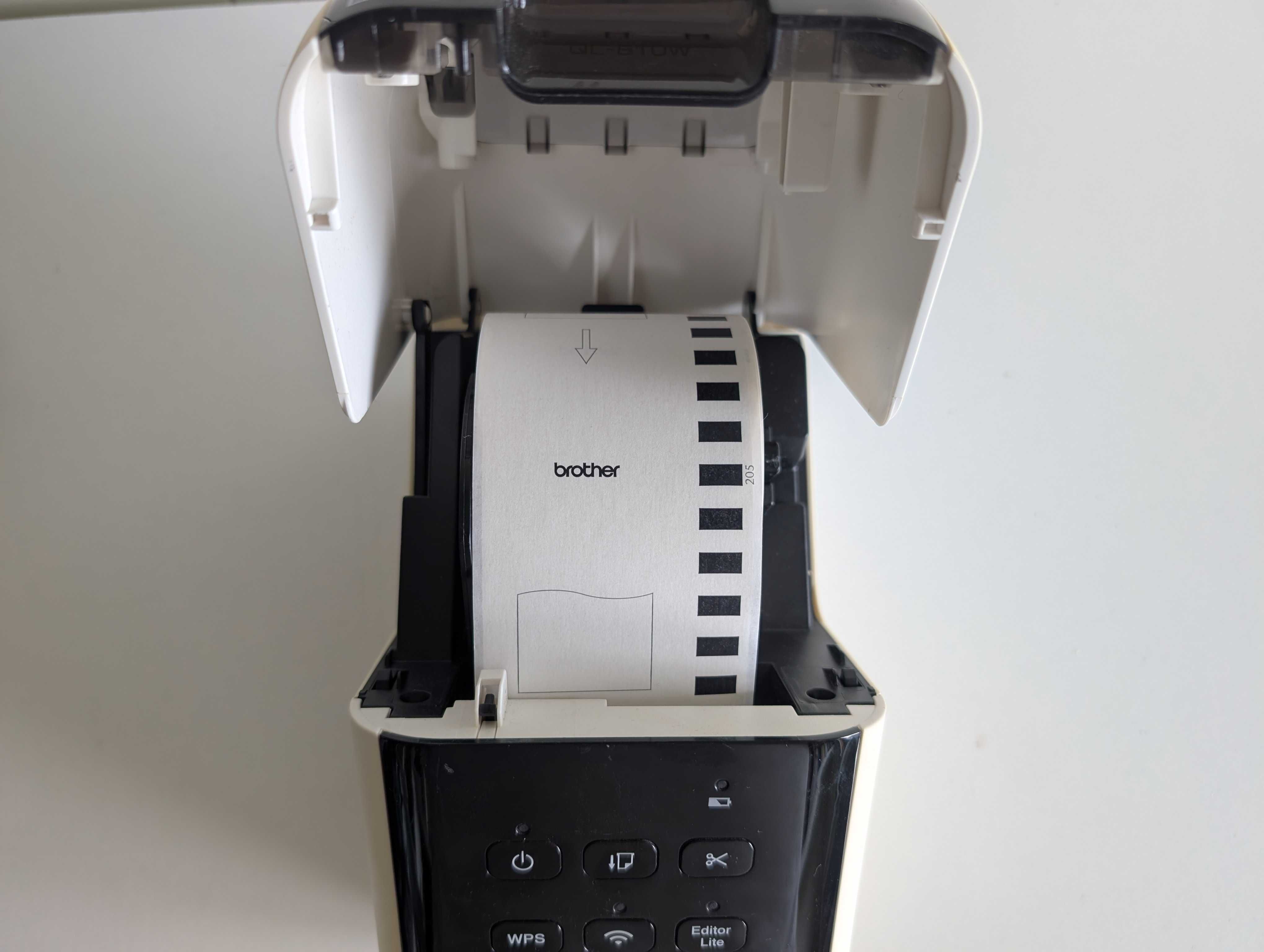 Brother QL-810W WiFi - Impressora de Etiquetas Profissional