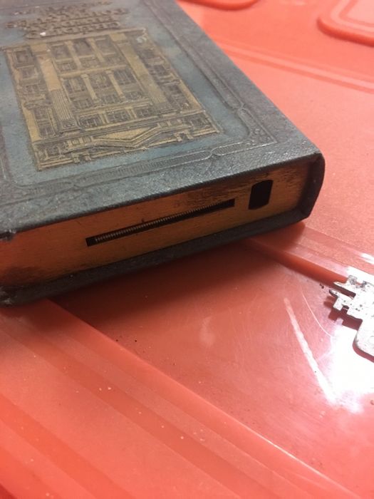 Mealheiro livro antigo Credito Predial Português