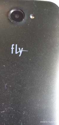 Мобильный телефон Fly