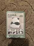 Panda z klocków lego