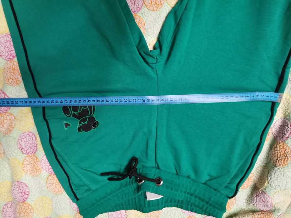 Жіночий костюм 2 нітки, новий Sogo