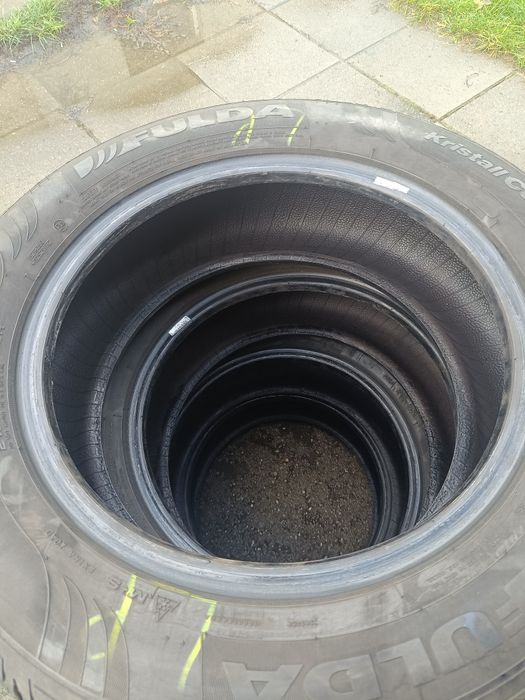 Opony FULDA 215/60R16