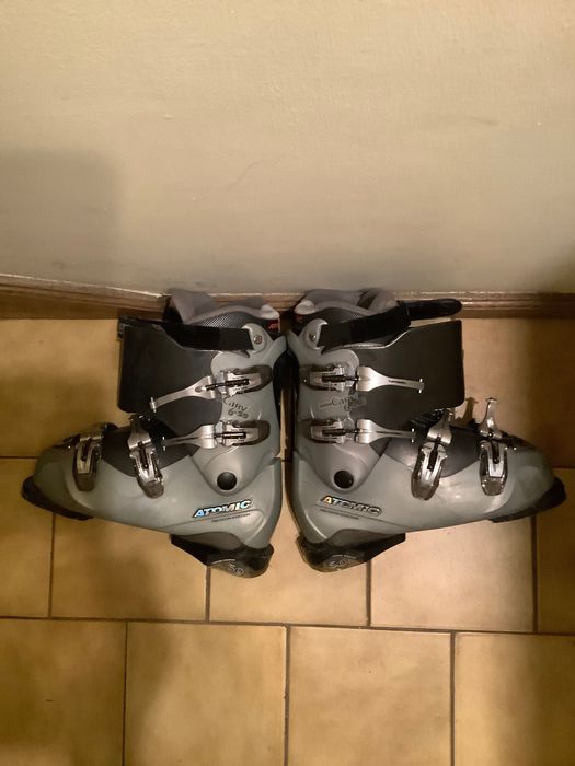 Buty narciarskie Atomic rozmiar 42