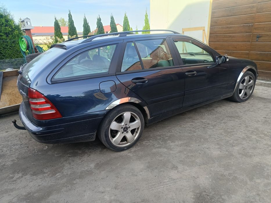 Mercedes Benz w203