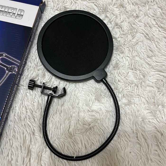 Mikrofon Behringen C1U w zestawie ze statywem i filtrem