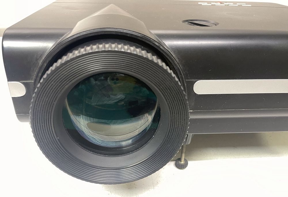 Мультимедийный проектор BYINTEK BT96Plus Android 6.0, 6000 люмен