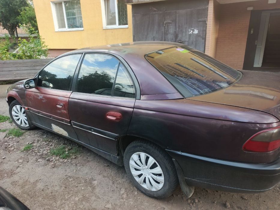 Продам Opel Omega 2.0