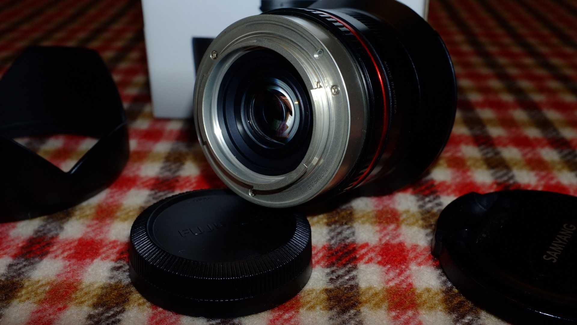 Obiektyw SAMYANG 12mm F2.0 NCS CS FujiFilm X