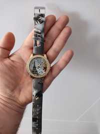 Piękny zegarek damski z motywem wieży Eiffla!