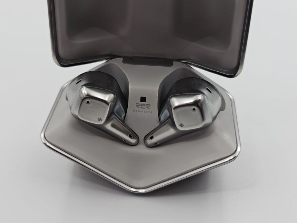 Наушники HiFiMan Svanar Wireless R2R TWS